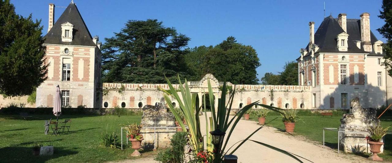 谢尔河畔塞勒La Pecherie住宿加早餐旅馆 外观 照片